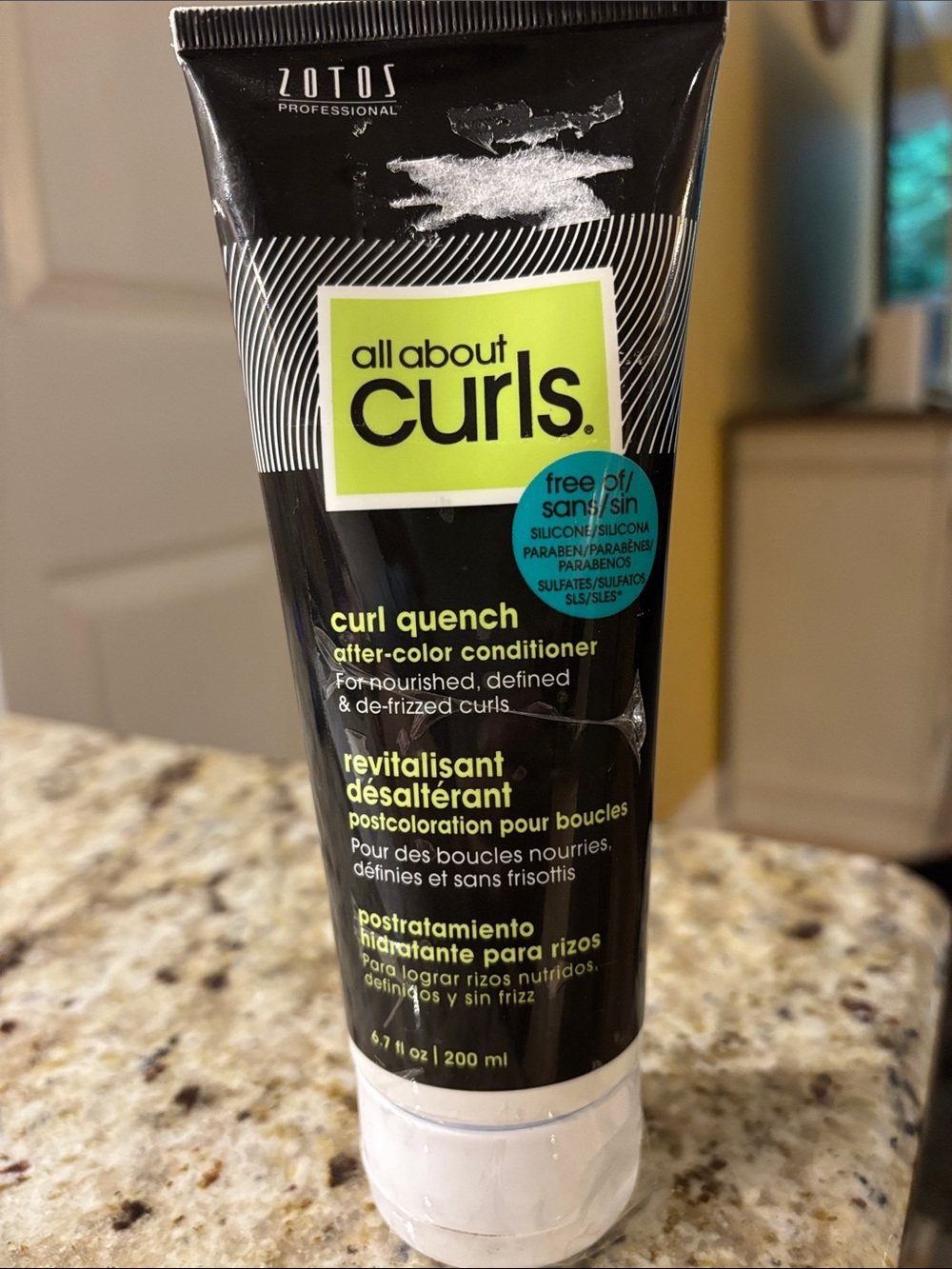 Zotos All About Curls Curl Quench After-Color Conditioner – Black & Lime Green